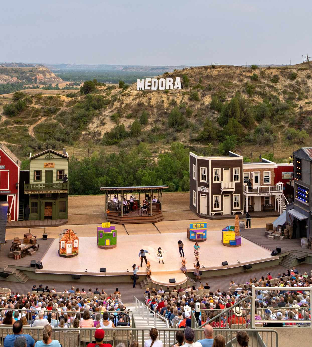 medora musical amphitheater